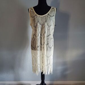Cupcakes And Cashmere Lace Dress Cover Up Size XL